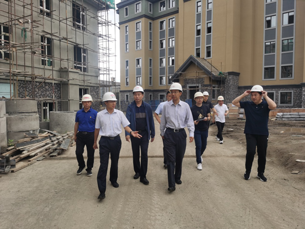 1长白山管委会辅导视察XPJ官网·江山府项目_副本.png 1长白山管委会辅导视察XPJ官网·江山府项目_副本.png