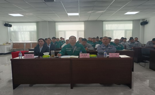 7.装配式总公司开工大会现。ùχ孟峦计柿浚副本.jpg