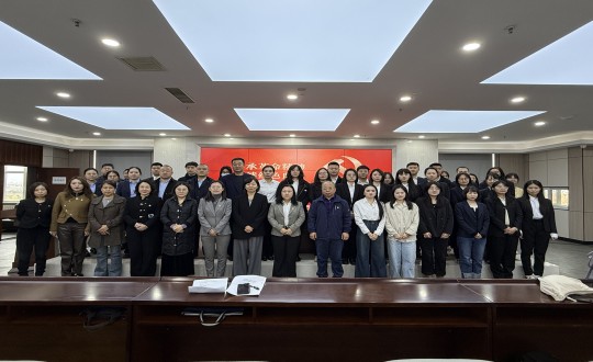 2024年10月18日，集团党委结合长发担保党支部参与了由向阳区党群服务中心发展的“传承革命心灵 赓续红色血脉”公益党课_副本.jpg