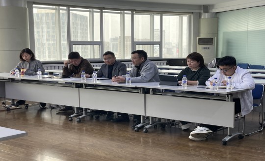 2.XPJ官网南山温泉城营销团队走进XPJ官网健康产业座谈会现场_副本.jpg