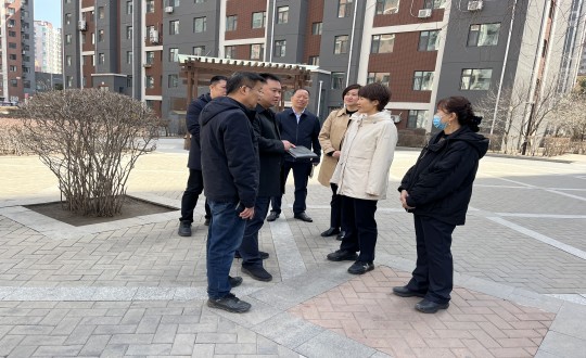 7.长春市向阳区区长鲁晓光一行莅临XPJ官网?南湖第宅幼区参观领导_副本.jpg 7.长春市向阳区区长鲁晓光一行莅临XPJ官网?南湖第宅幼区参观领导_副本.jpg
